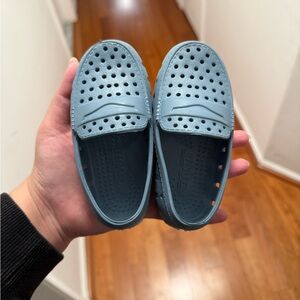 Light blue Floafers Size 6 toddler worn twice